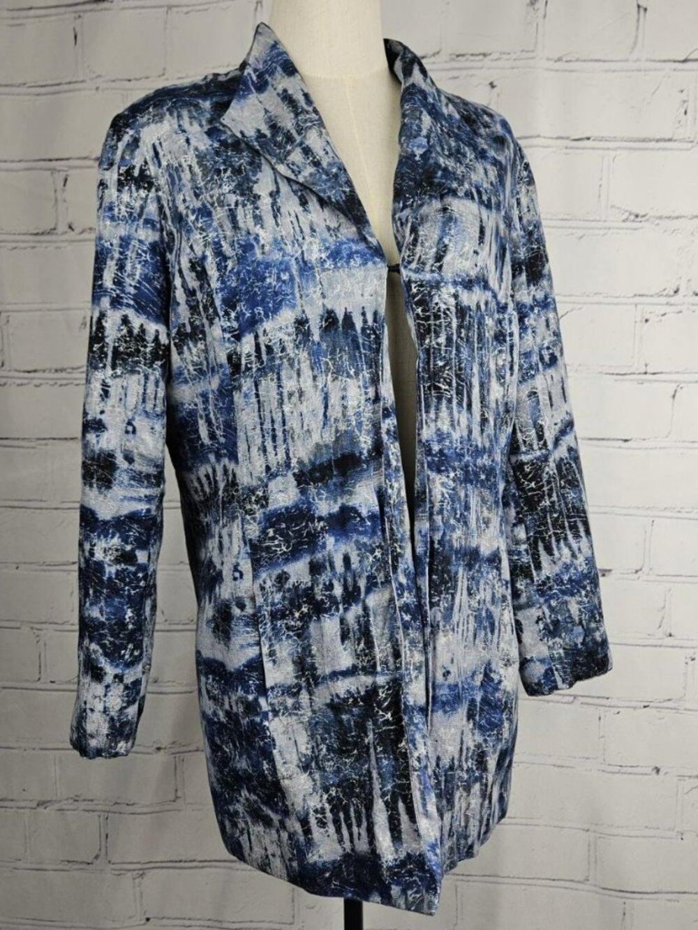 Chico's Size 2 Blue Abstract Pattern Blazer Jacket Cotton Silk Blend Lined Artsy